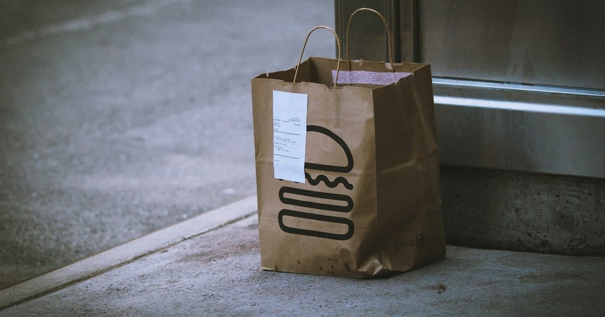 Fiquei 30 dias sem delivery. Quanto sobrou no fim do mês.